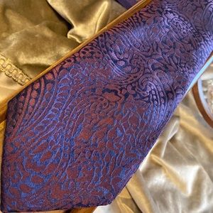 Paisley Luxury Tie